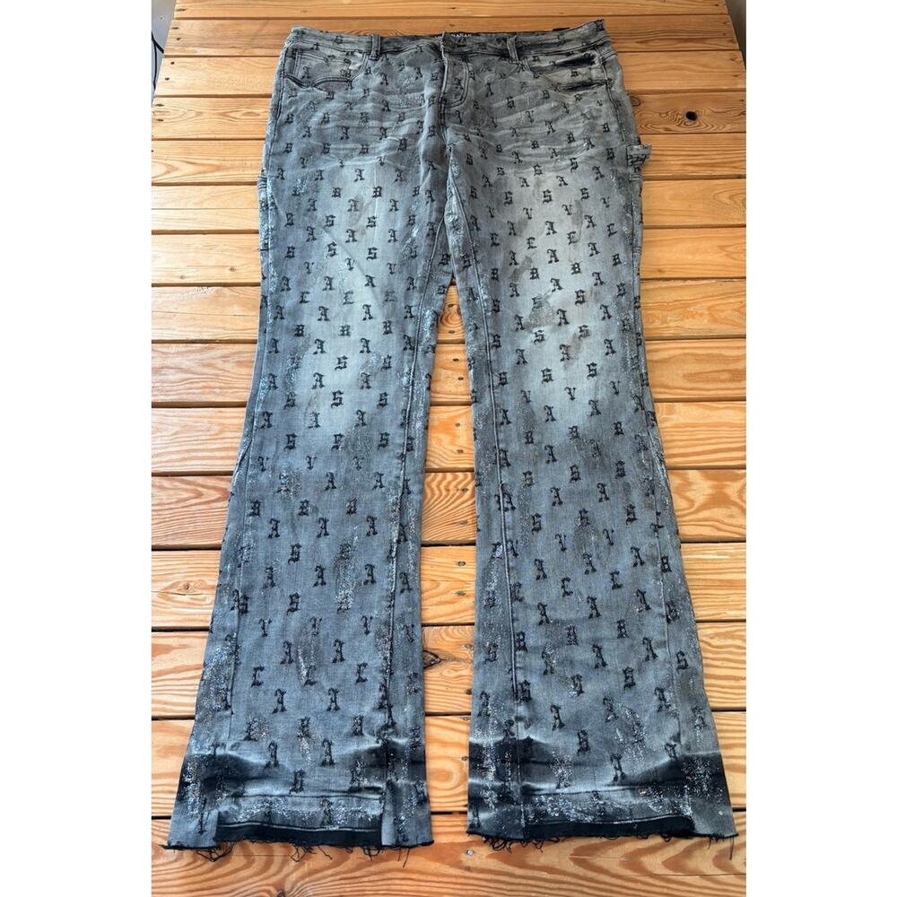 Valabasas Men’s Logo Flare leg jeans size 42x36 Black T10